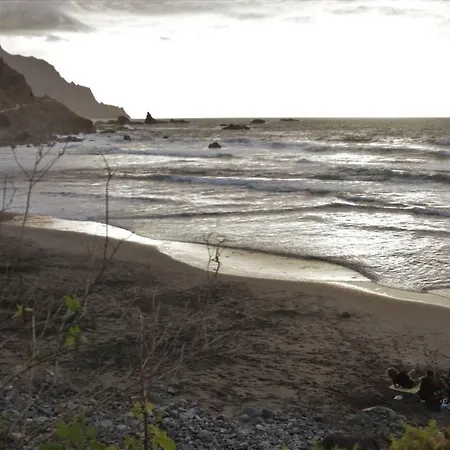 Oasis Atlantico: Rincon Secreto Al Pie De Senderos